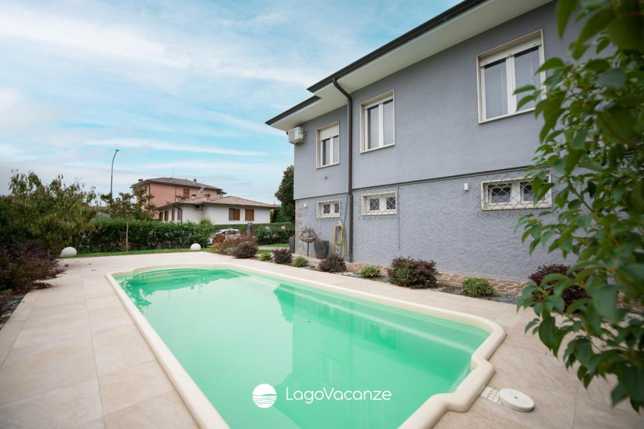 Villa con 2 Camere da Letto