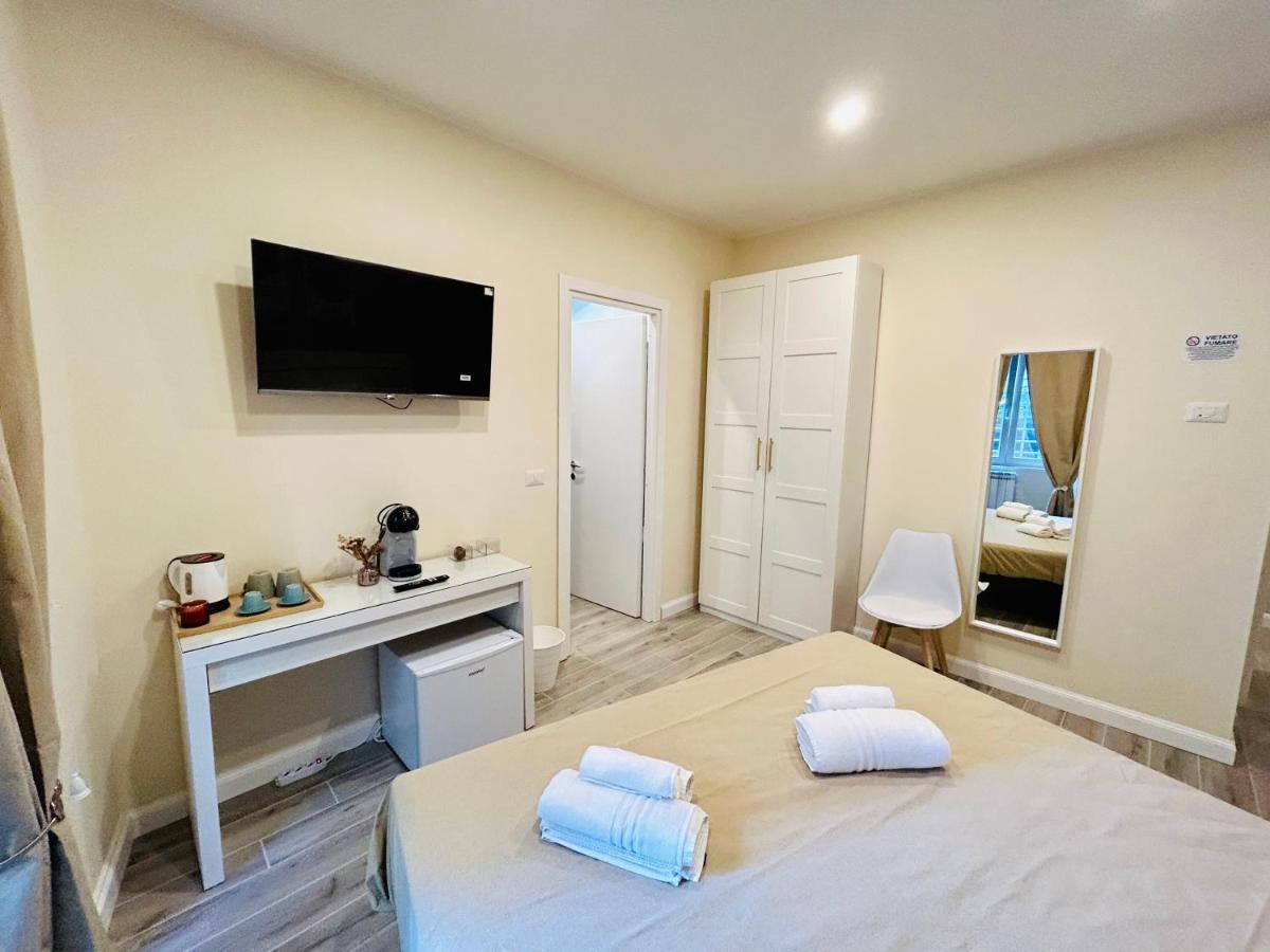 Domus Altino - B&B Roma