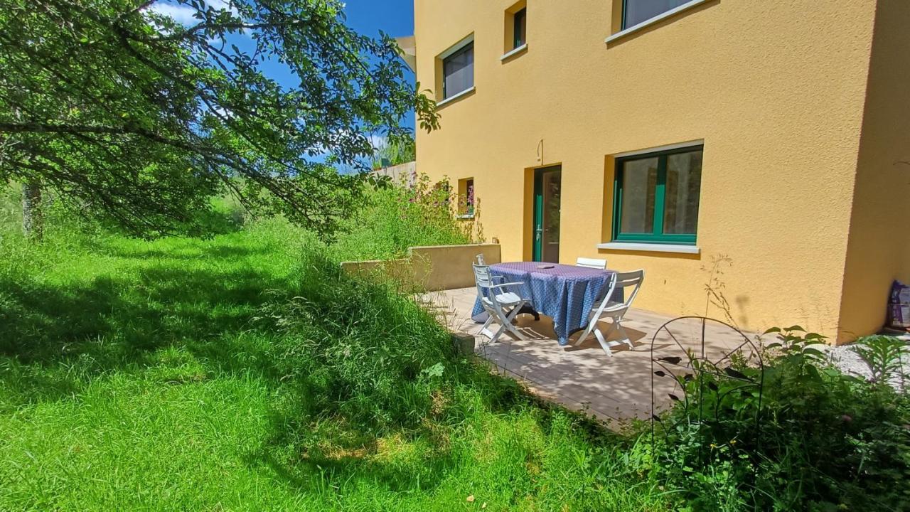 Au Doubs Verger - Bed and Breakfast Fertans