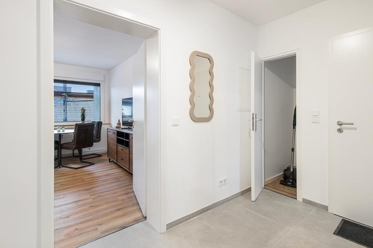 One-Bedroom Apartment with Balcony
