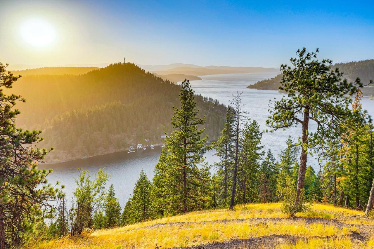 1 Mi to Tubbs Hill & Lake: Midtown Home w/ Yard! - B&B Coeur d'Alene