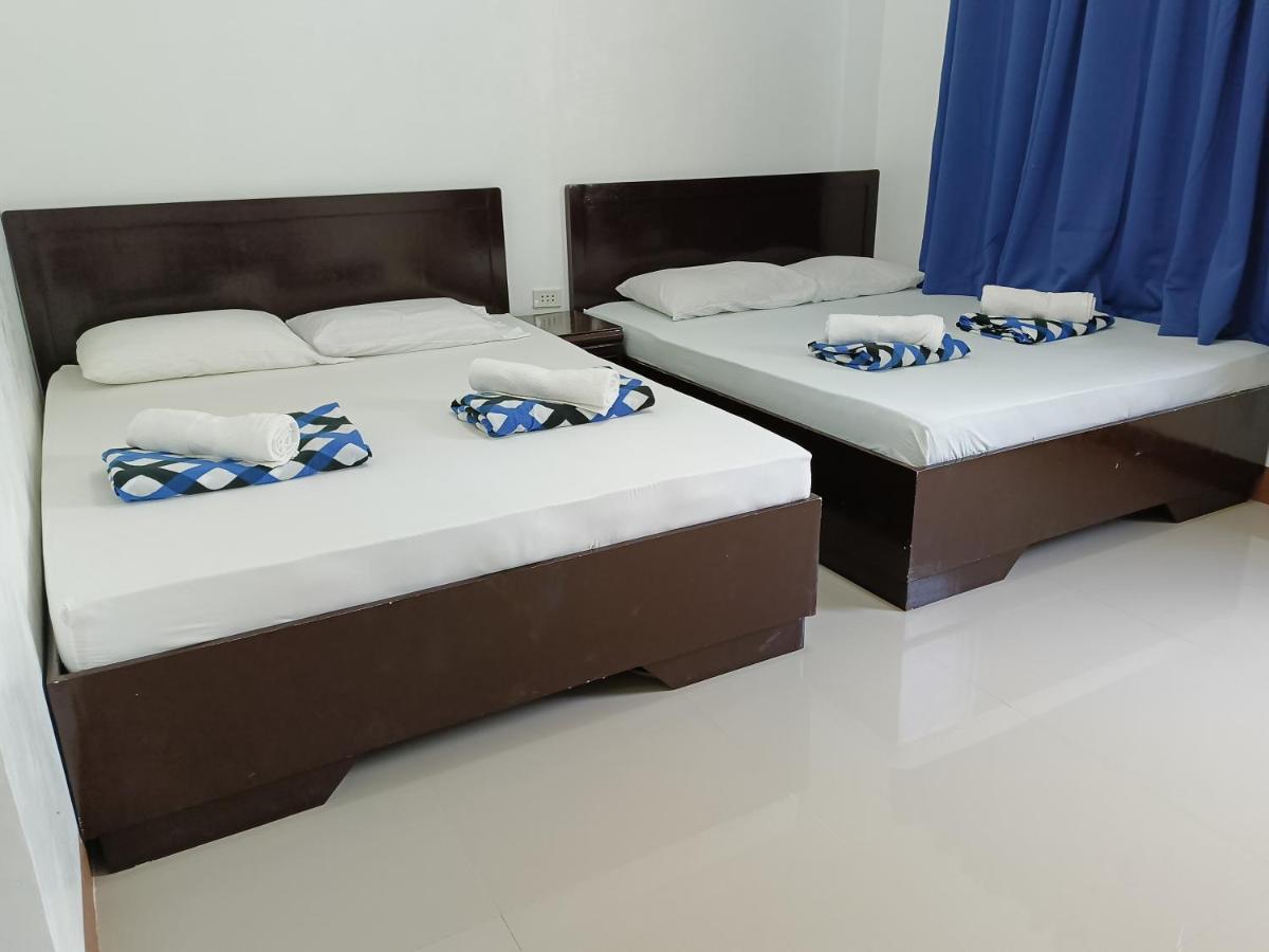 Quadruple Room with Private Bathroom