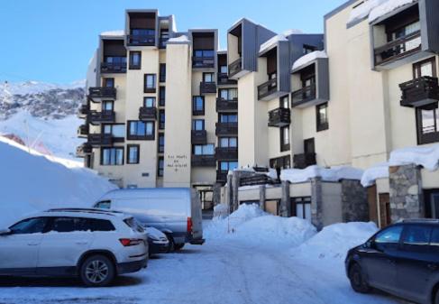 HVC B9 - Superbe 3 pièces, ski au pied - Tignes - B&B Tignes
