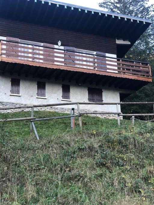 Grand Chalet pour 10 avec vue magnifique au pied des pistes - B&B Eaux-Bonnes