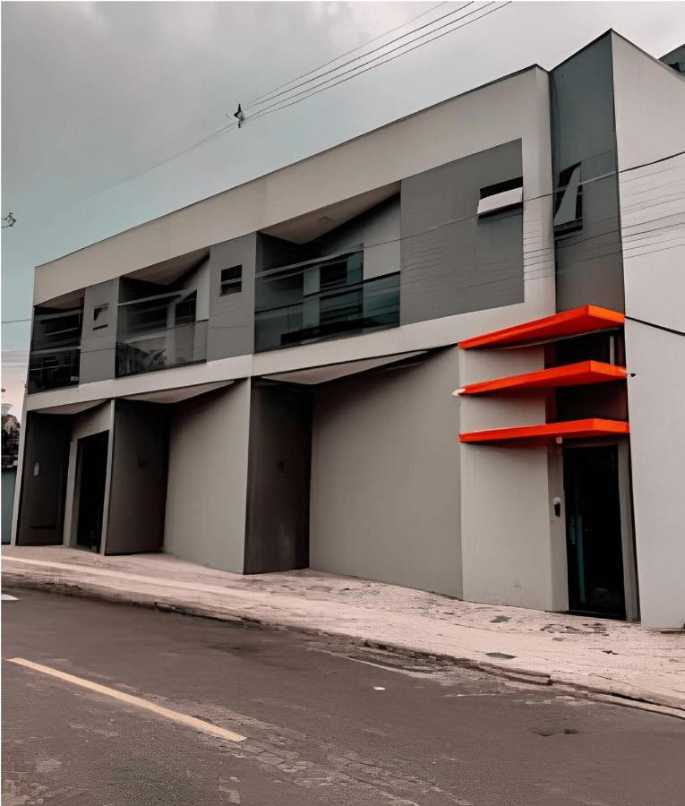 Lindos Apts na região central de Foz do Iguaçu - B&B