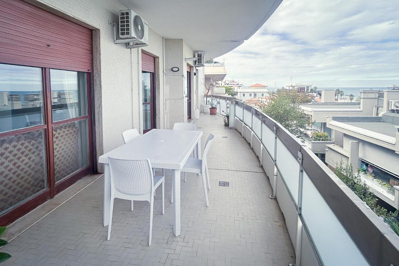 Pescara centro fronte mare - B&B