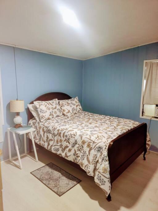 Spring Street Retreat - Ferienwohnung