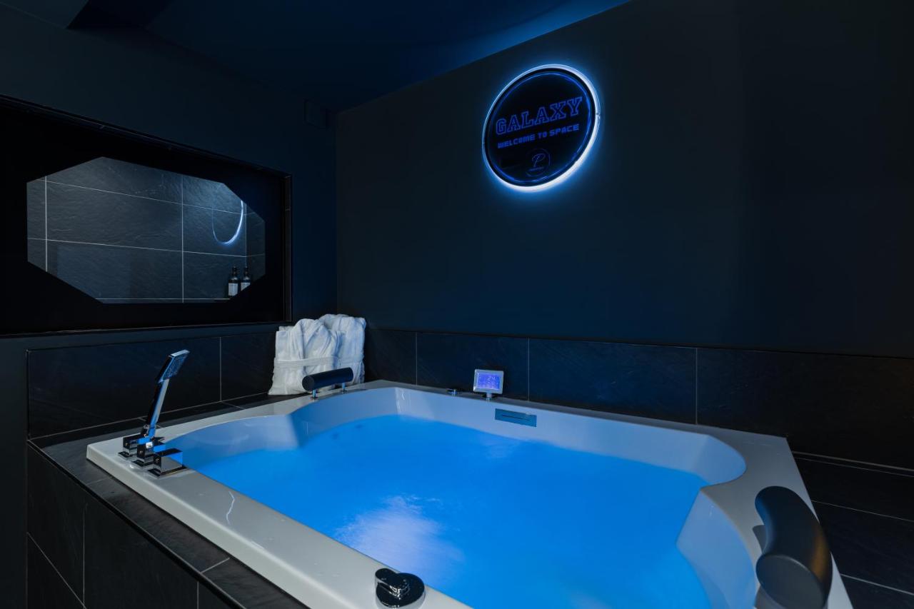 Galaxy La tête dans les étoiles - Bed and Breakfast Riom