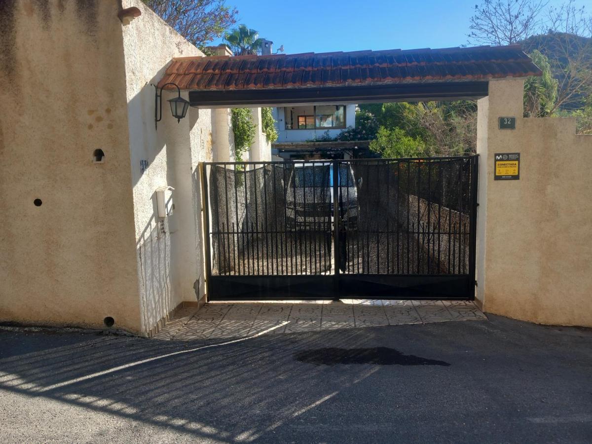 Villajoyosa Yurts - B&B