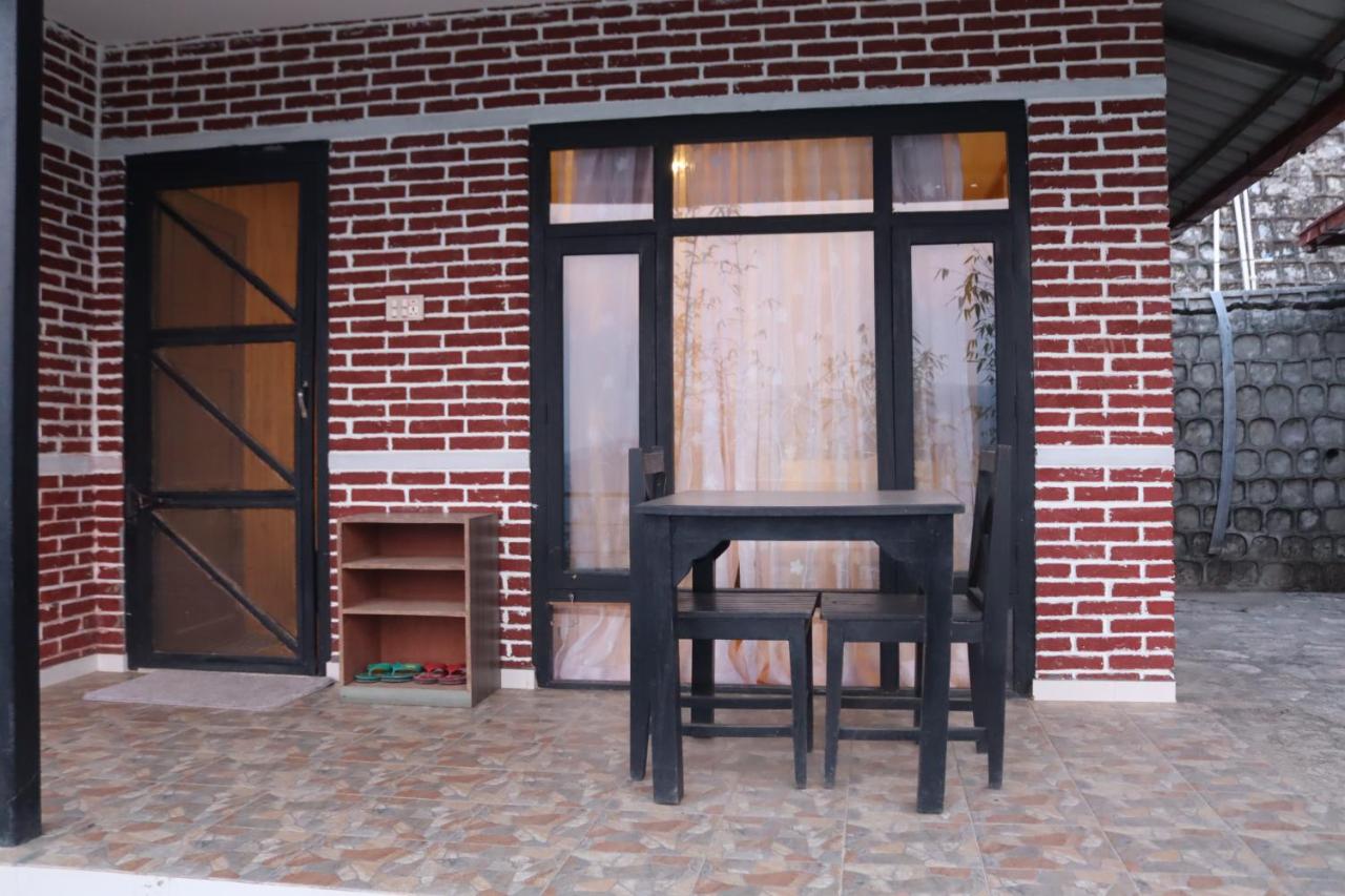 Kamer met Kingsize Bed en Balkon