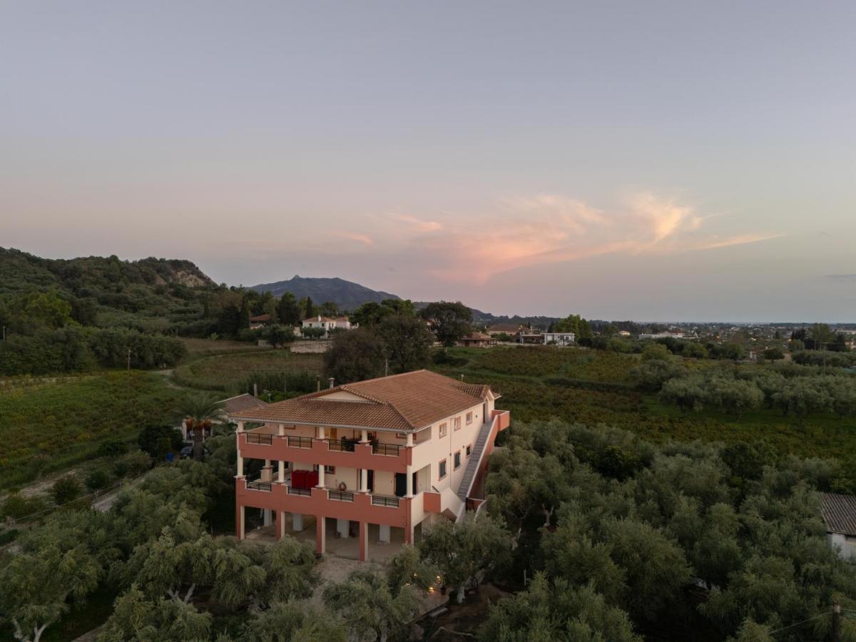 Villa Panorea Zante - Chambres d’hôtes Gaïtánion