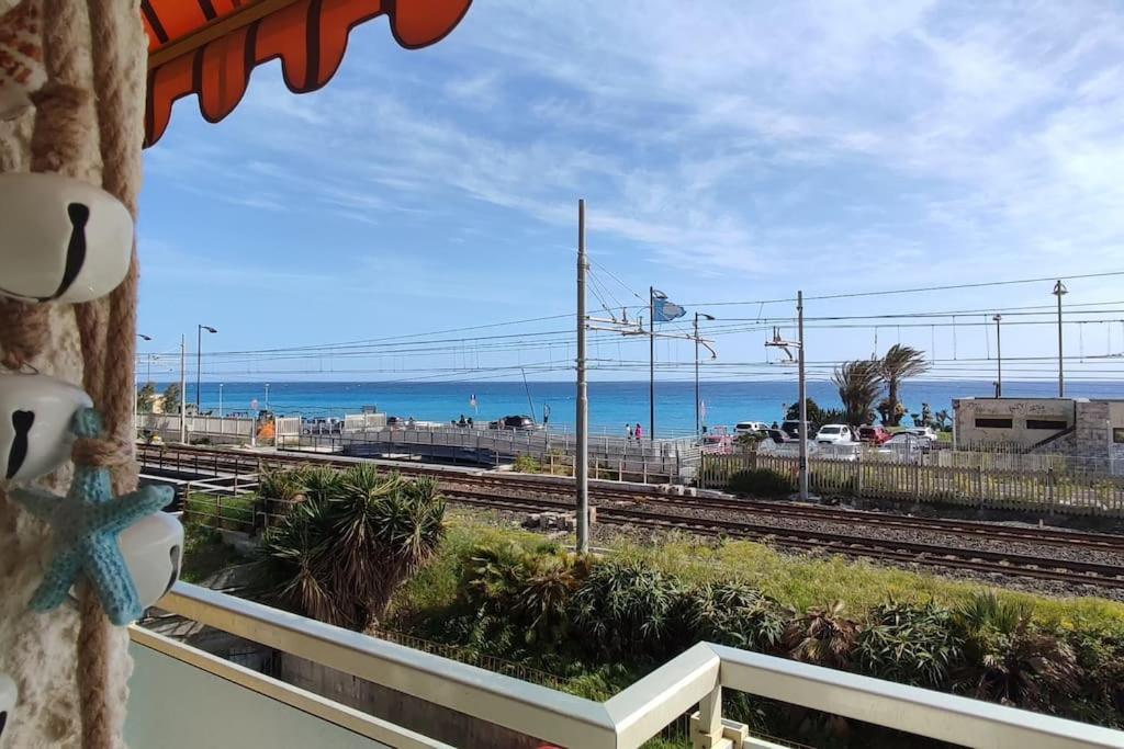 Rivamarsud - Casa Fronte Mare - Parking privato, aria condizionata - Chambres d’hôtes