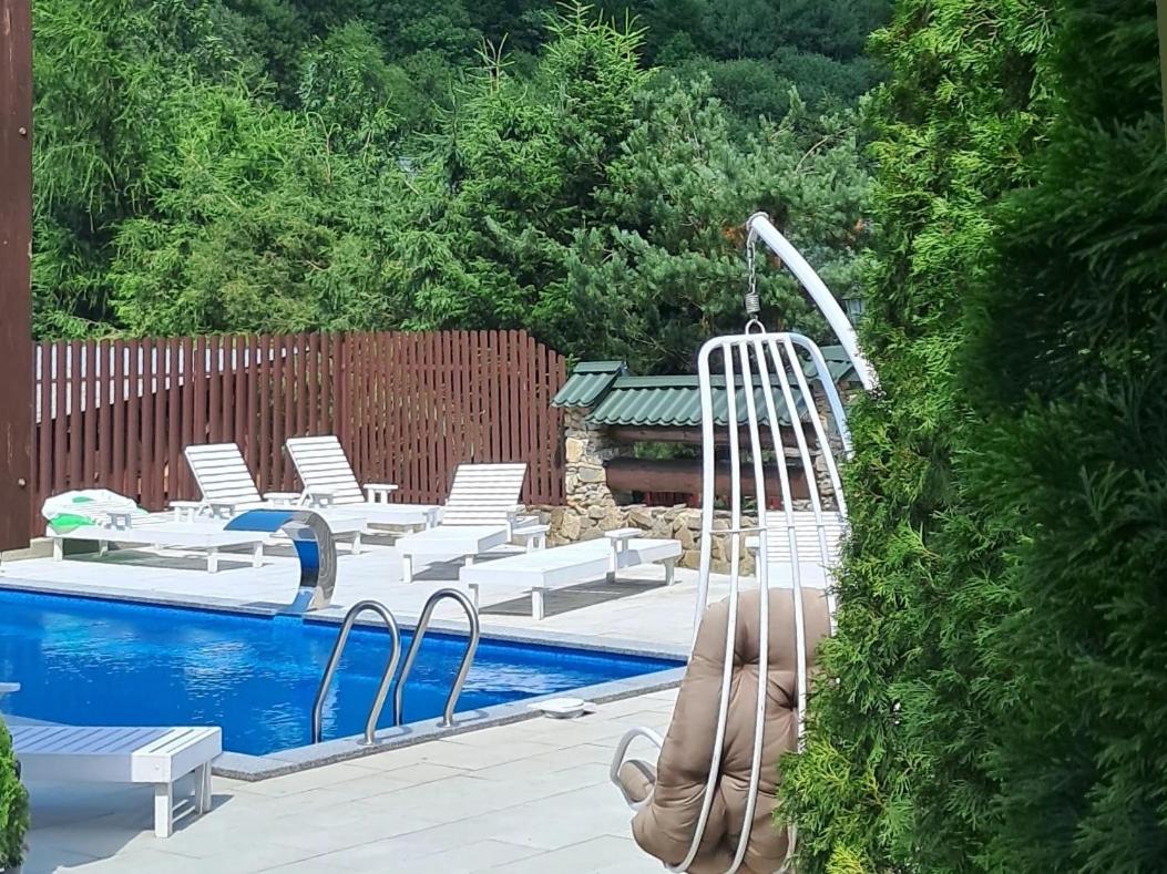 Apartments Girska Sonata - Chambres d’hôtes Mykulychyn