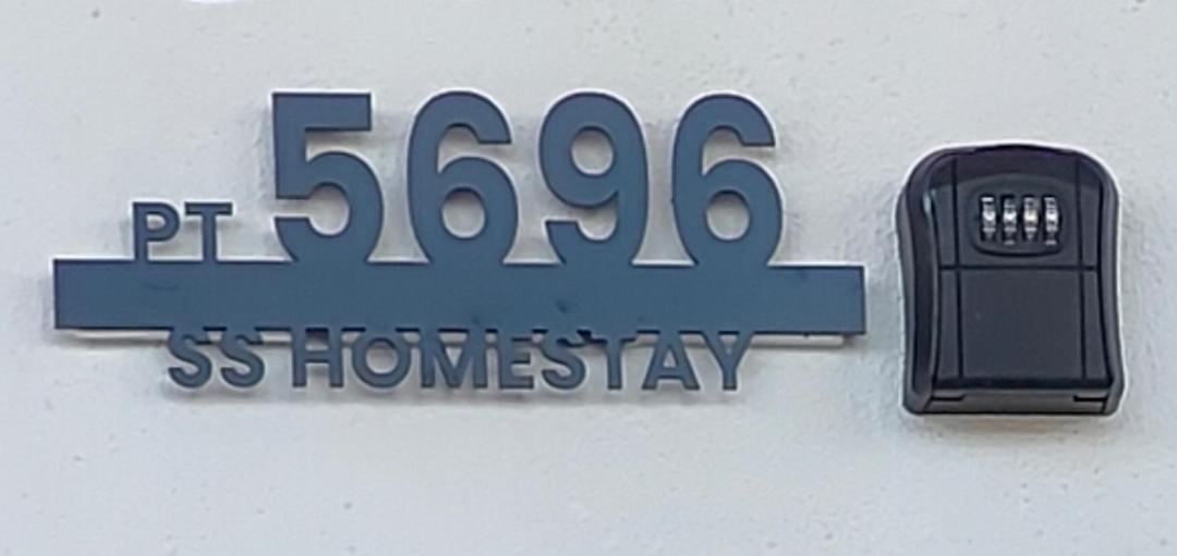 SS HOMESTAY2 - Homestay Budget Tanah Merah - B&B