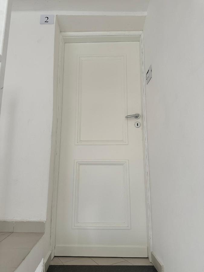 Camera Matrimoniale con Vista Montagna