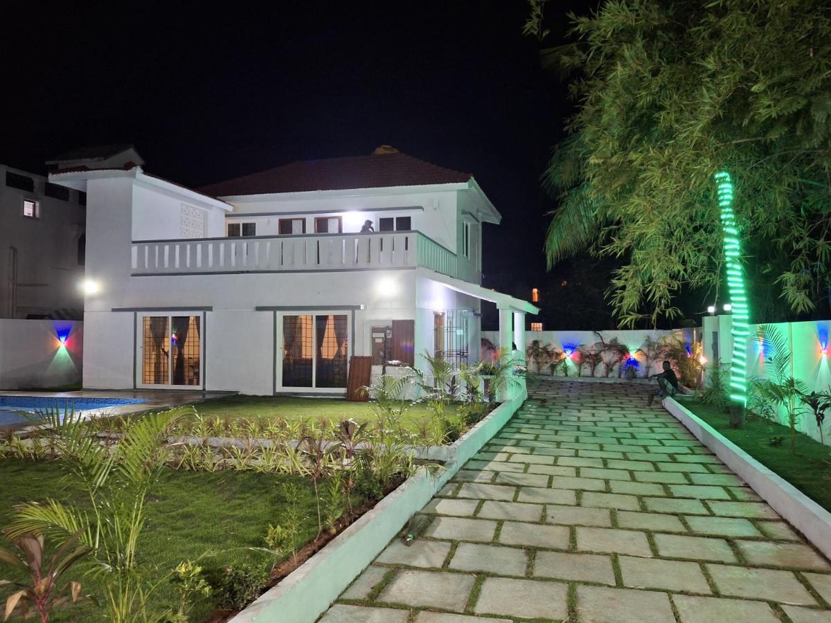 Villa con 3 Camere da Letto