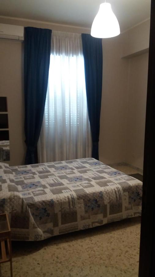 Deluxe Room (2 Adults + 1 Child)