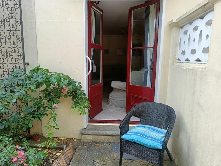 Charming Garden Flat - B&B