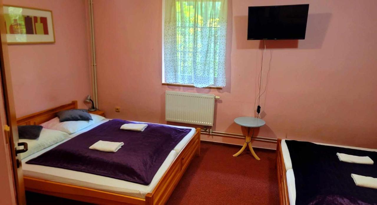 Quadruple Room with Bathroom