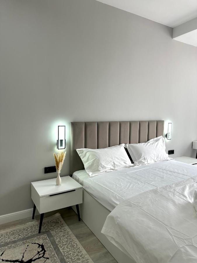 Новая и очень красивая люкс квартира в ЖК Capital City - B&B Shymkent