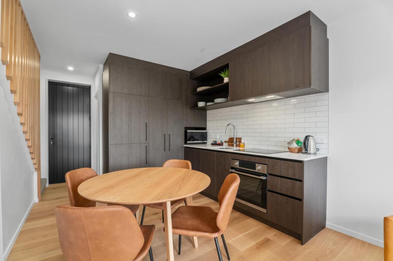 Mt Iron Delight on Rowely - B&B Wanaka