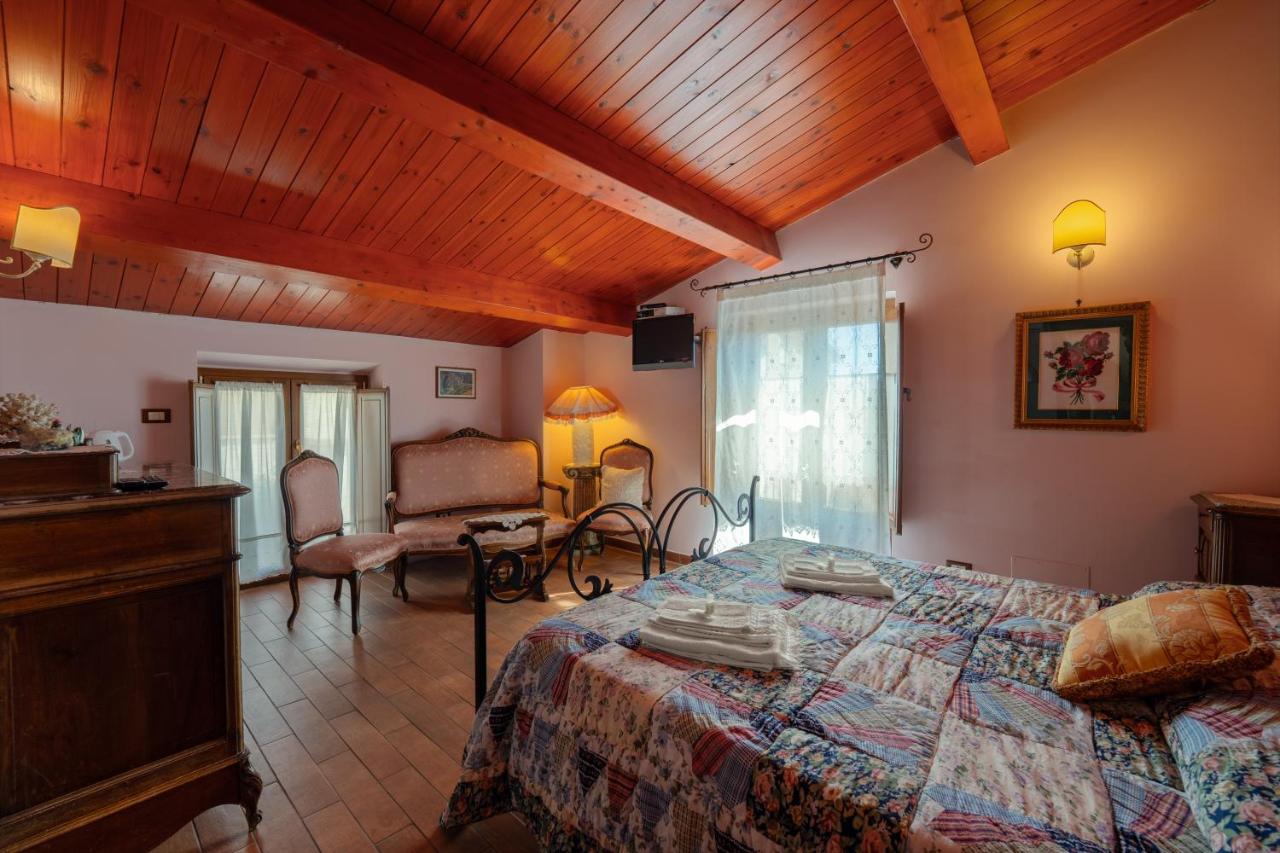 Superior Queen Room