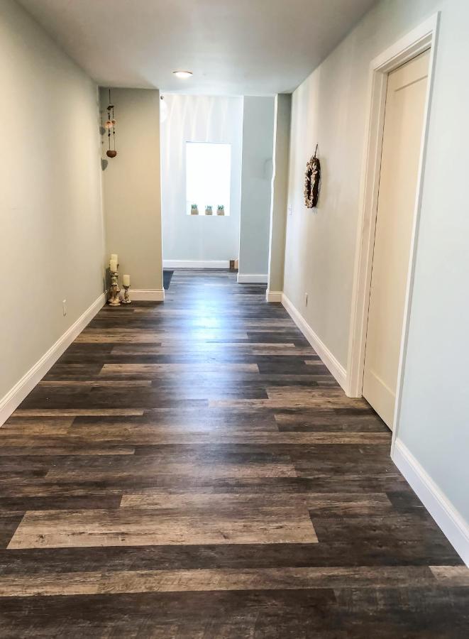 Work and Live in the Twin Cities - We Connect - B&B