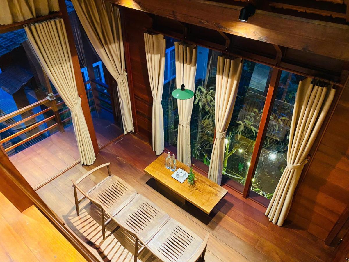 Camera Familiare con Balcone