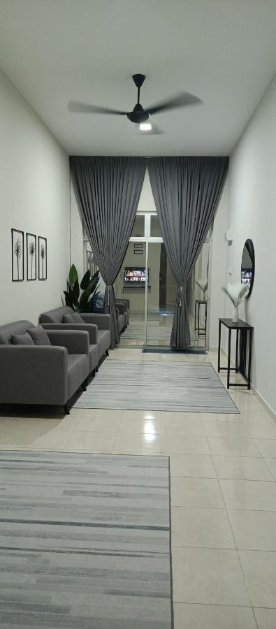 Sofia's Homestay - For MusLiiM - B&B