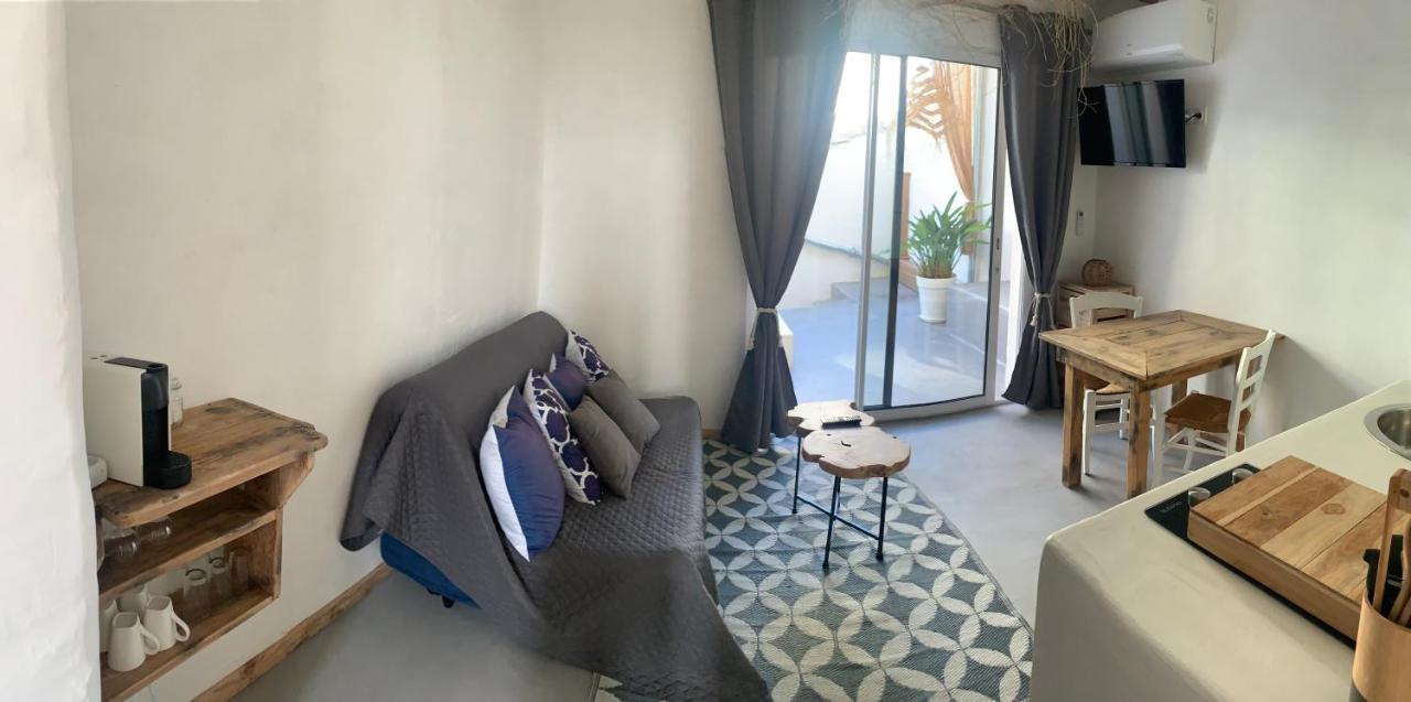 Appartement met 1 Slaapkamer en Uitzicht op het Zwembad