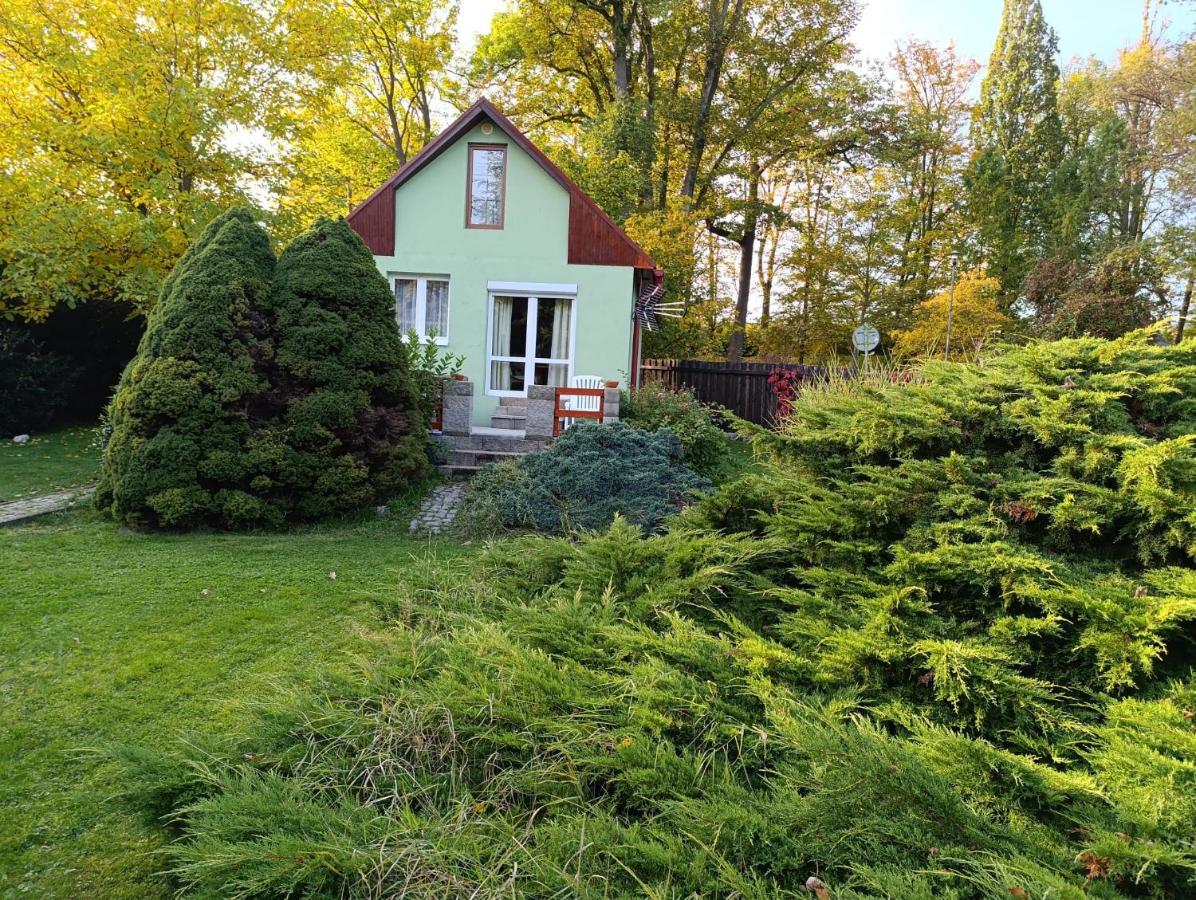 Chata lázně Evženie Klášterec nad Ohří - B&B Klášterec nad Ohří