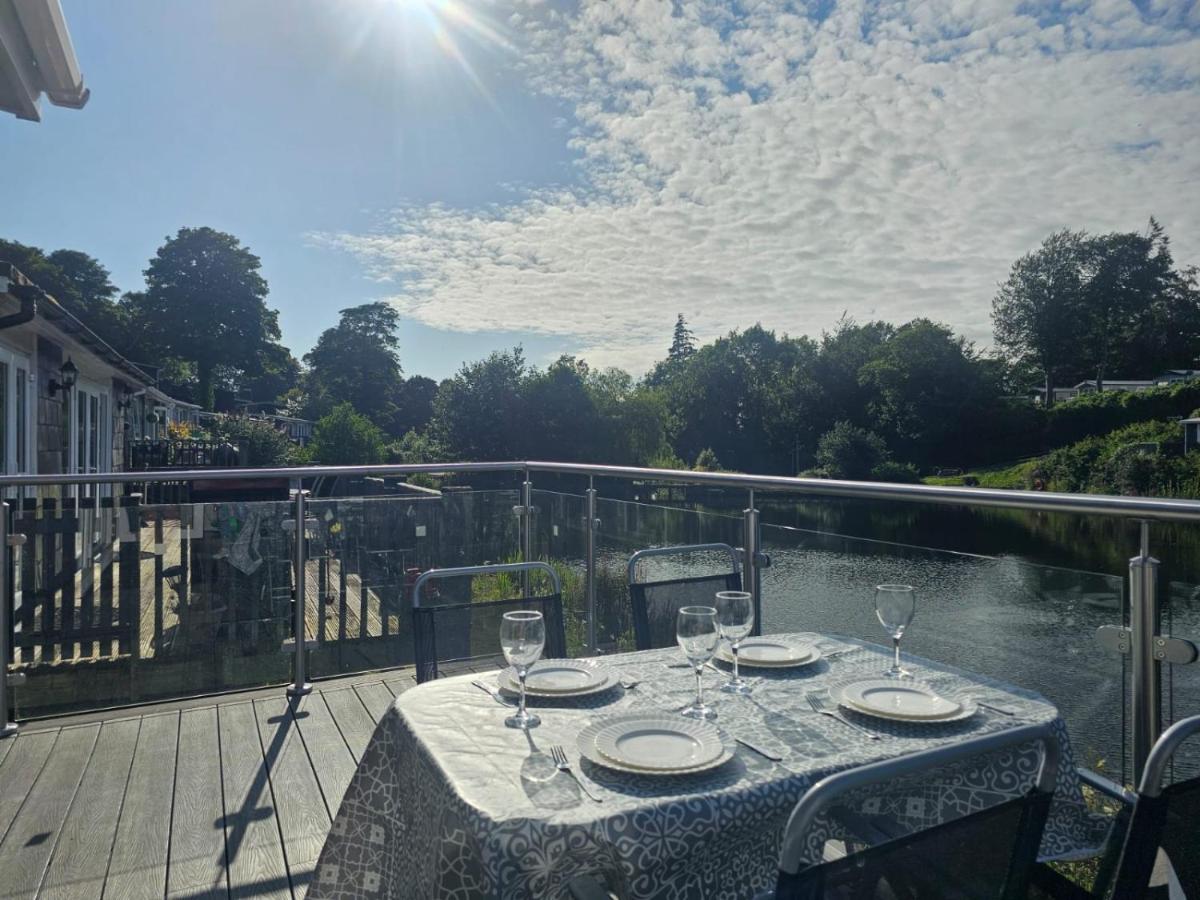 Lakeside Lodge 84 - B&B