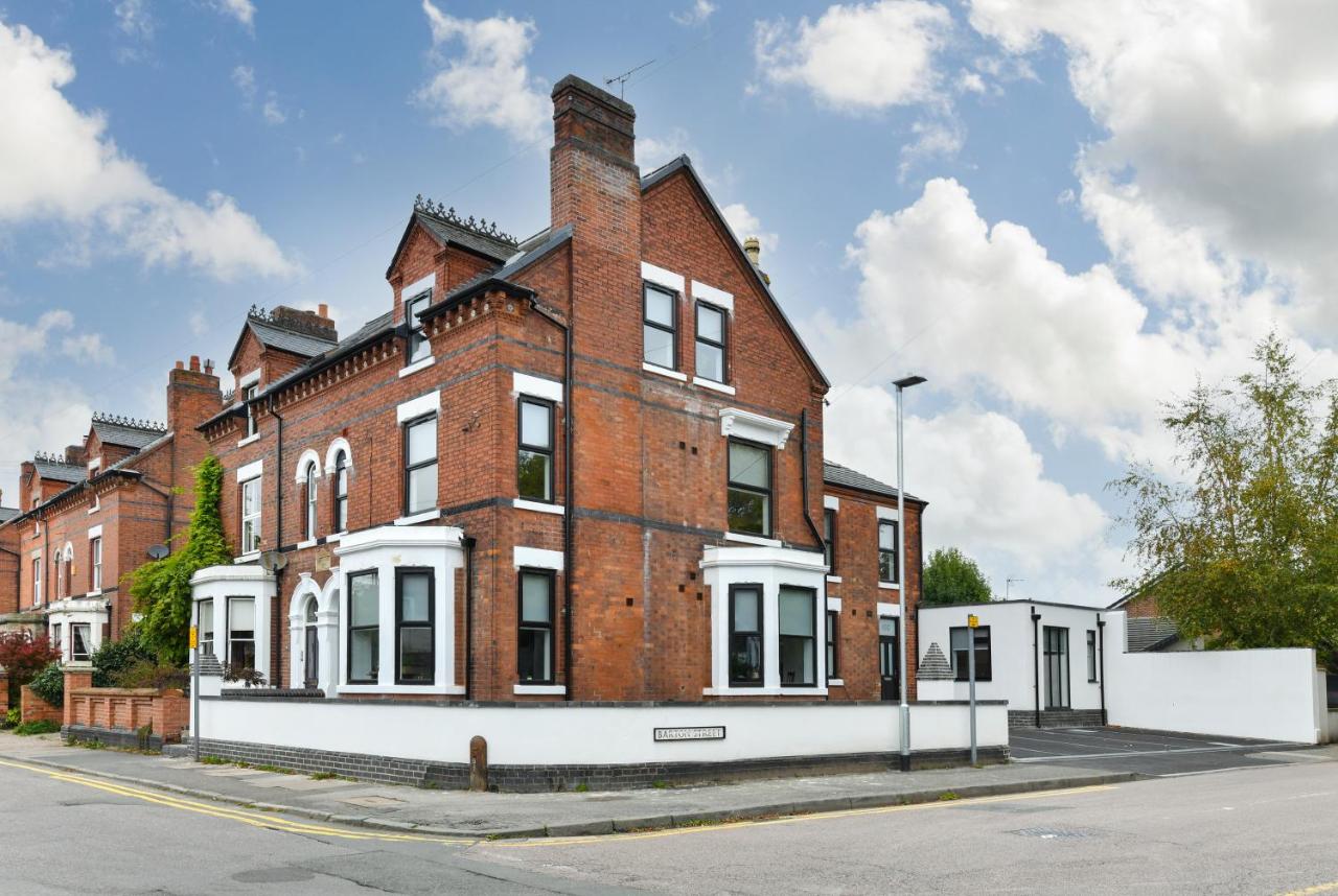 Charming 2Bed Flat - Spacious & Prime Location - Bed and Breakfast