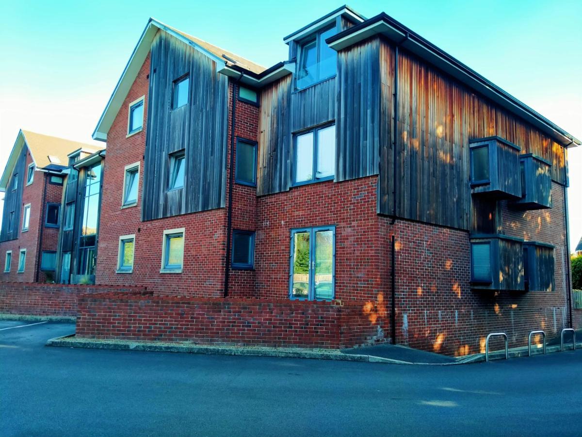 Parkside Apartment Normanton - Chambres d’hôtes