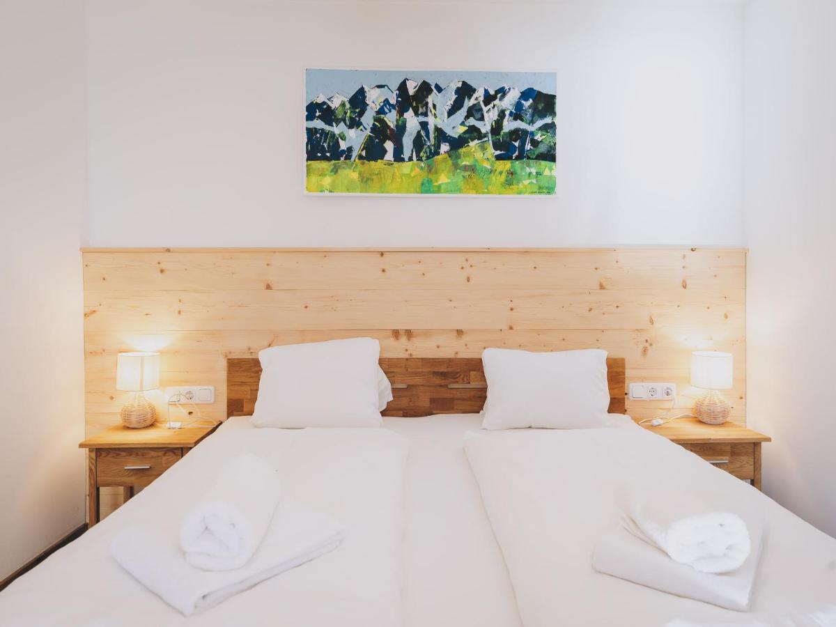 Appartamento con 1 Camera da Letto e Balcone (2-3 Adulti)
