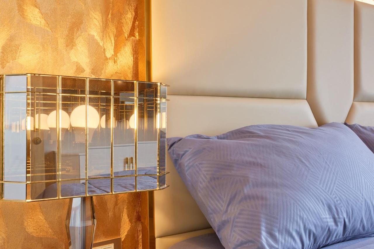 One-Bedroom Premium Apartment with Ocean View