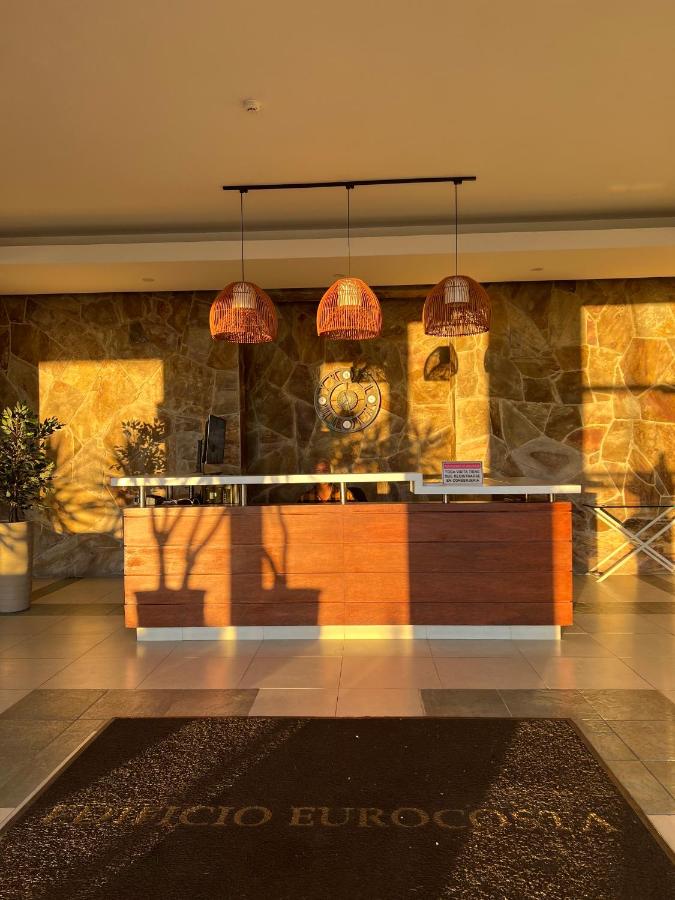 Departamento Eurocosta Primera Linea - B&B