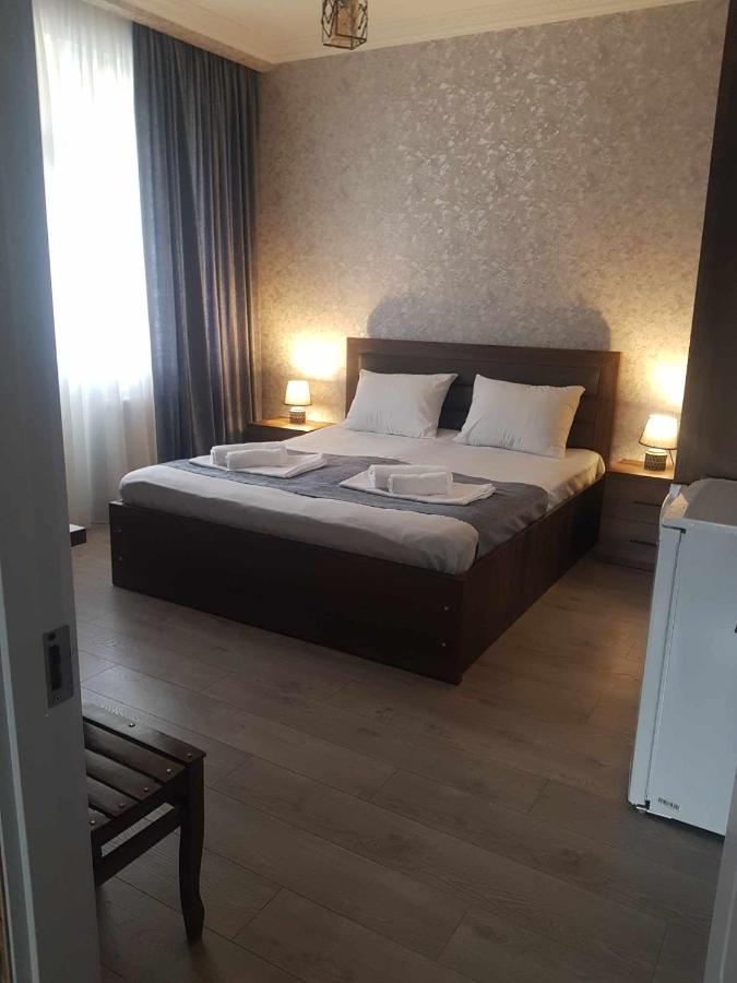 Doppelzimmer mit Balkon