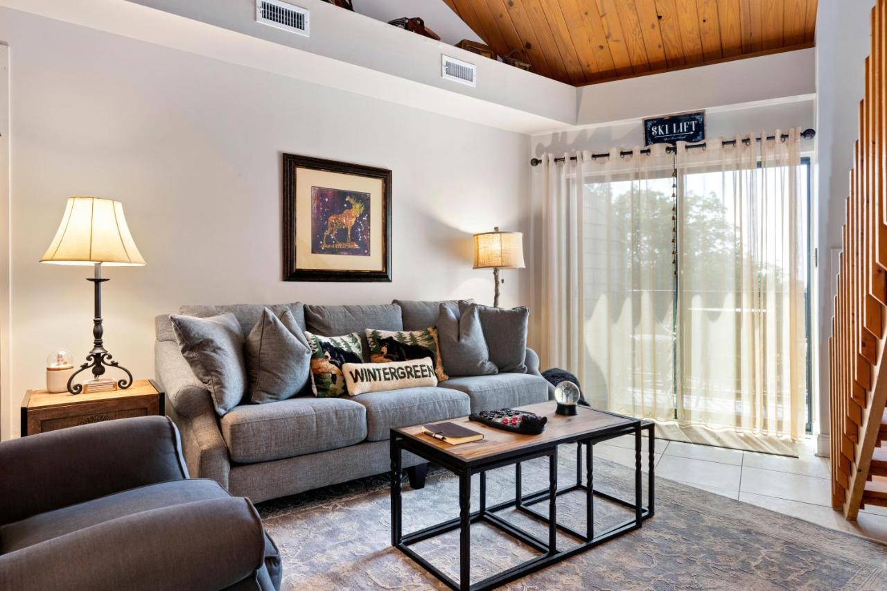 Mountain Inn Lodge 86 with Wintergreen Advantage - B&B Wintergreen