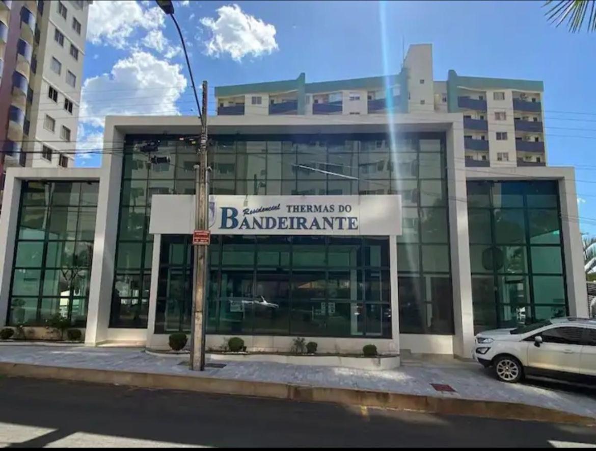 Thermas do Bandeirante - Apartamento Completo - Chambres d’hôtes Caldas Novas