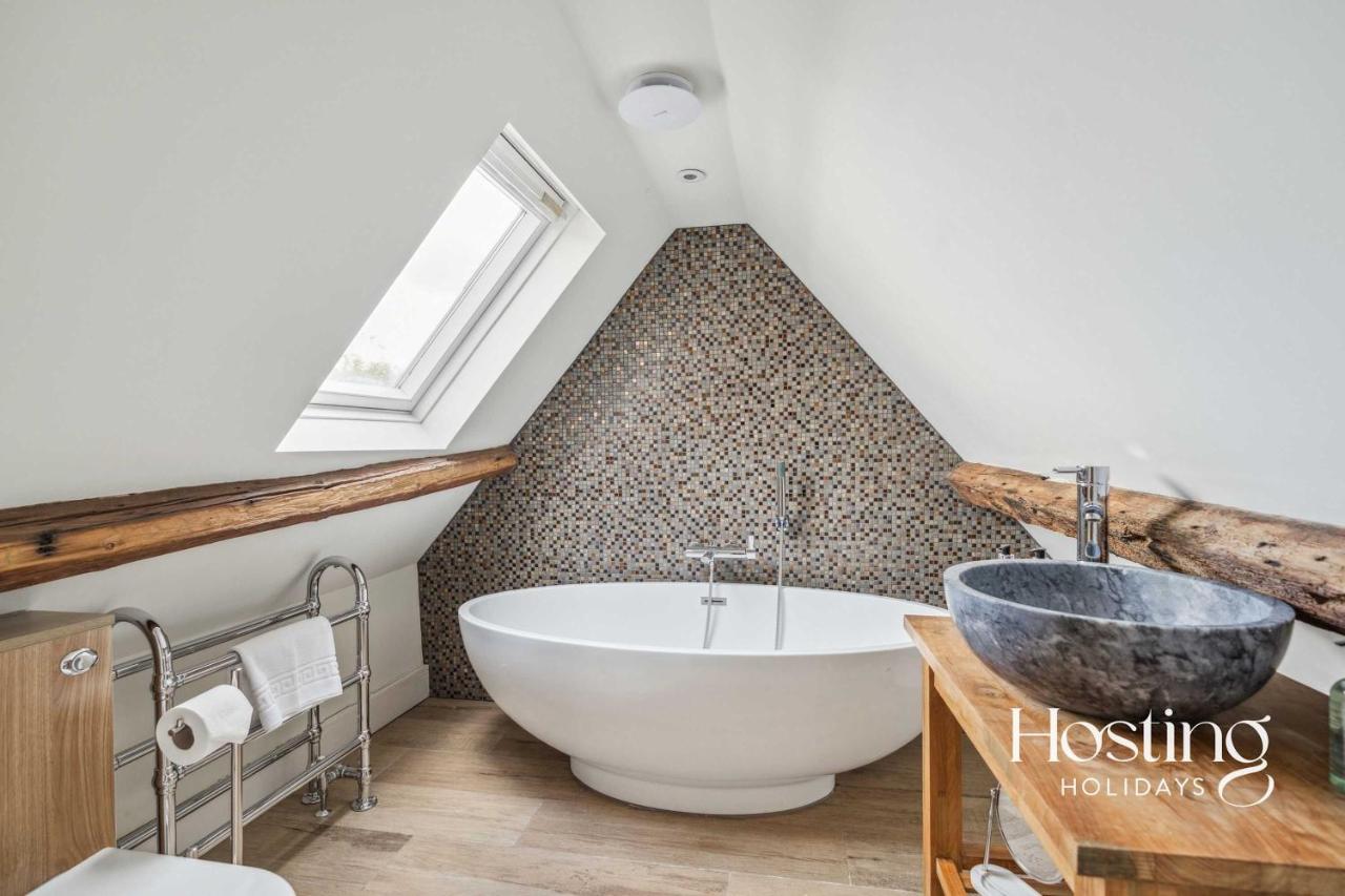 Corner Cottage - 3 beds bathtub outdoor terrace - B&B Henley-on-Thames