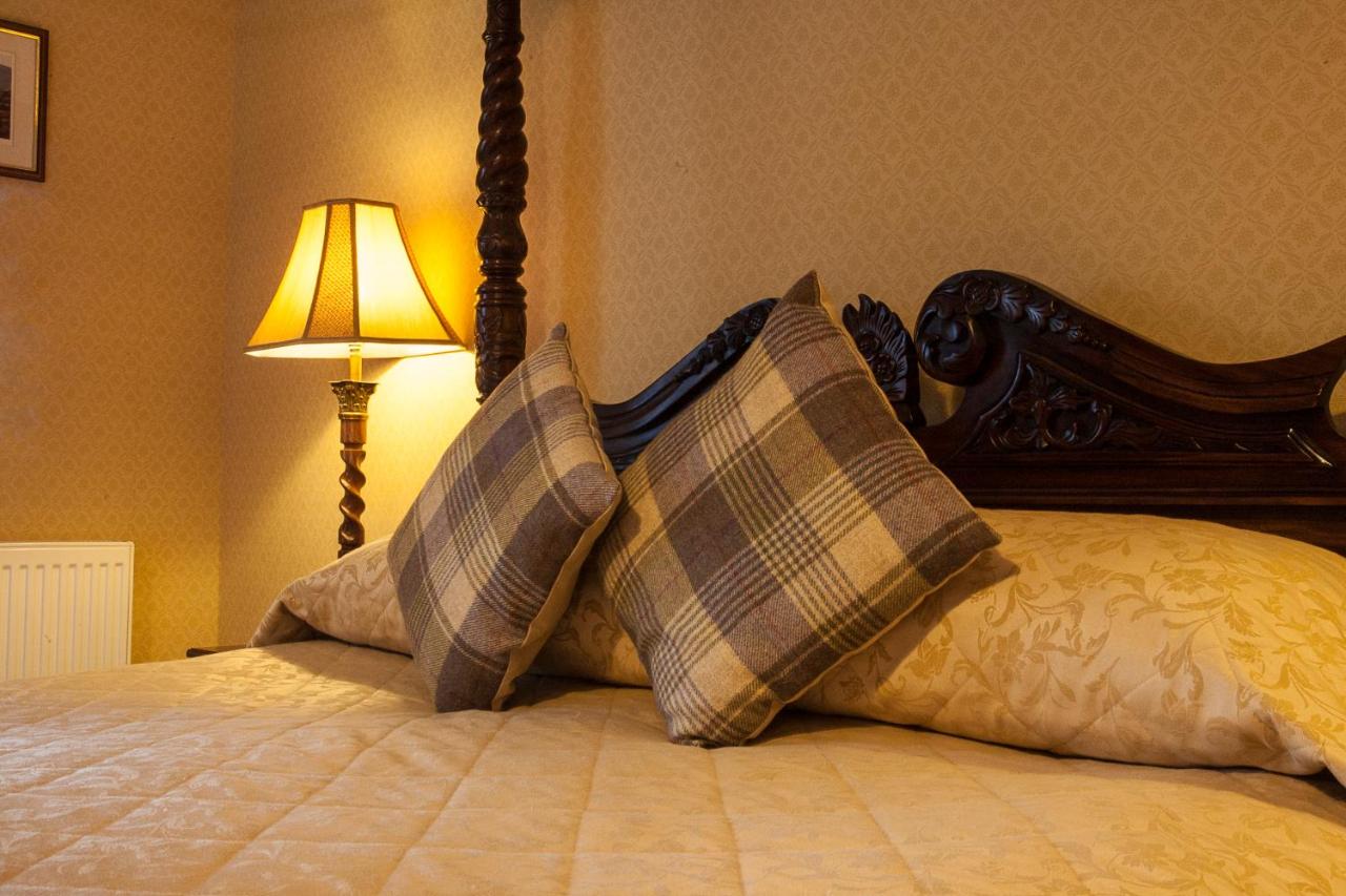 Camera Superior con Letto a Baldacchino - Bagno Art Deco 