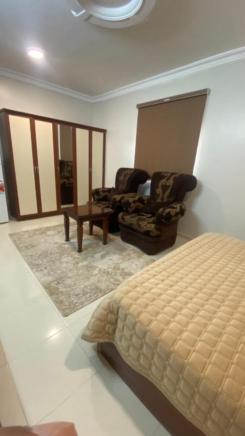 Chambre Deluxe (2 Adultes + 1 Enfant)