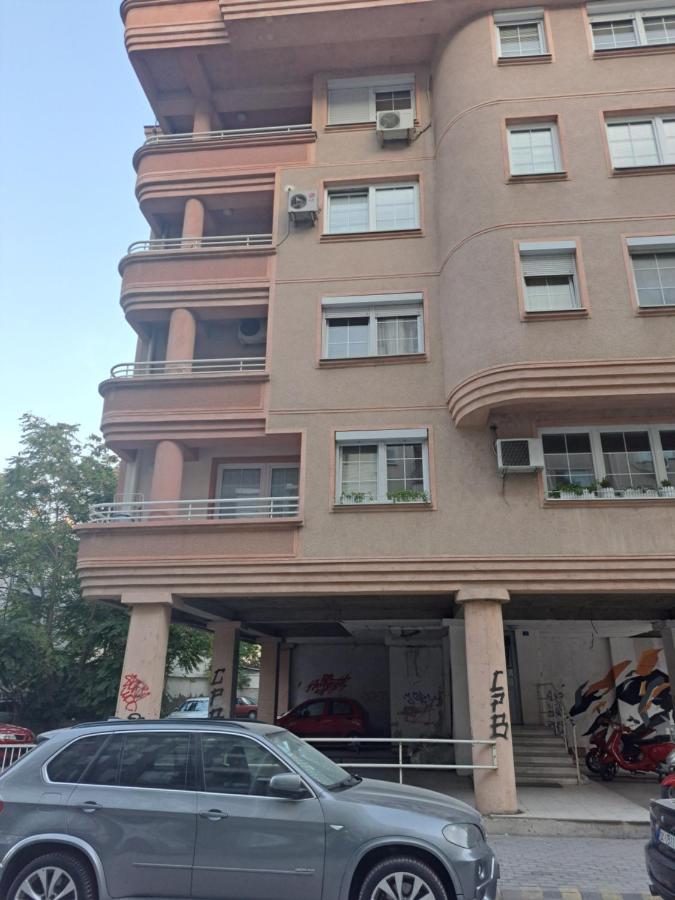 One Bedroom Apartment In Skopje - Center - B&B