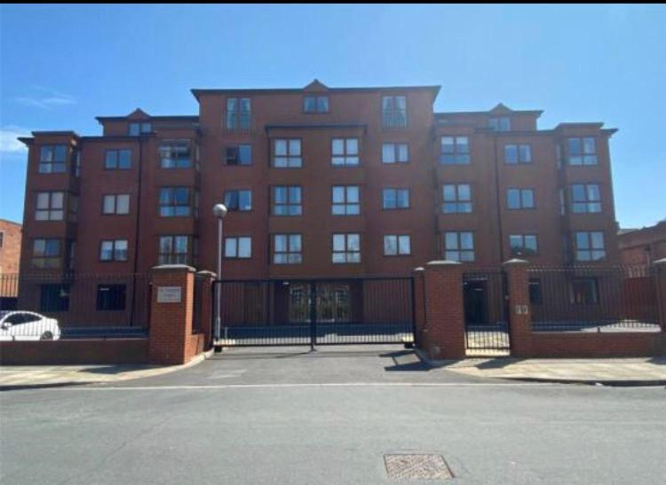 6 SERVICED APARTMENTS at ST JOSEPHS COURT, CLEETHORPES by VISIT CLEETHORPES - Ferienwohnung Cleethorpes