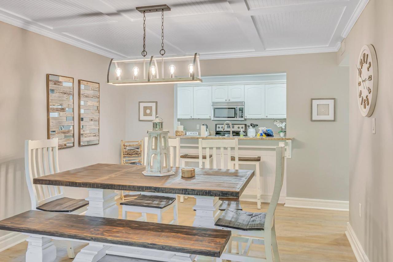 Forest Beach Condo Walk To Coligny - B&B Hilton Head Island