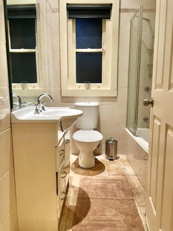Cosy Stay - Neutral Bay 1 Bdrm - Bed and Breakfast Sydney