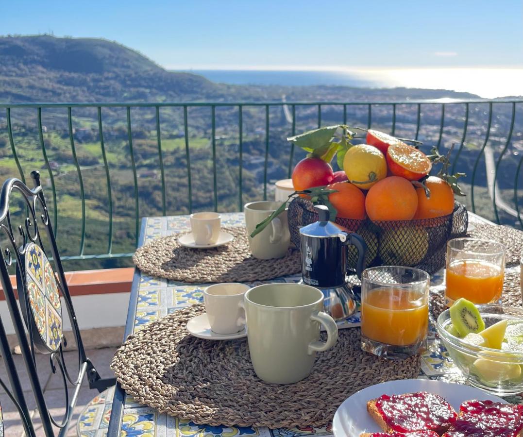 Terrazza Arcomagno Casa al Mare ,Villaggio Bridge - B&B San Nicola Arcella