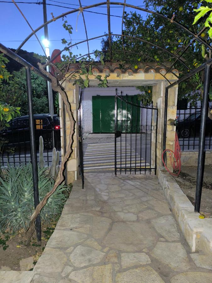 HoneyHouse - Chambres d’hôtes Kádhion