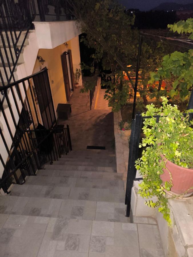 HoneyHouse - B&B Kádhion